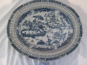 Oriental Hand Decorated "Blue Willow" Reticulated Platter