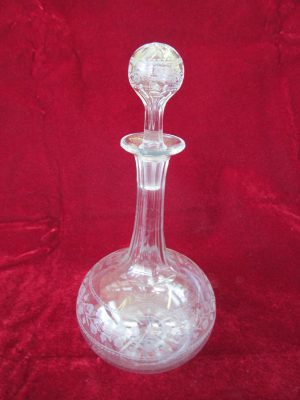 English Cut and Etched Crystal Wine Decanter