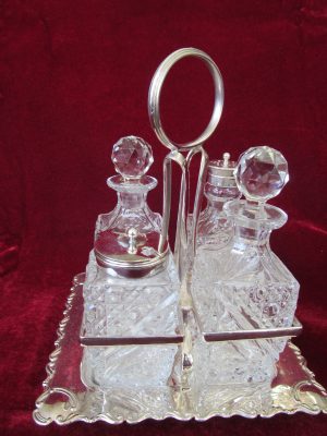Hand Cut Crystal 4-Bottle Cruet Set