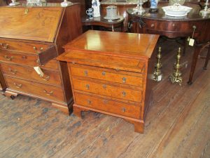Antique English Inlaid Burr Elm Queen Anne Style Bachelor Chest