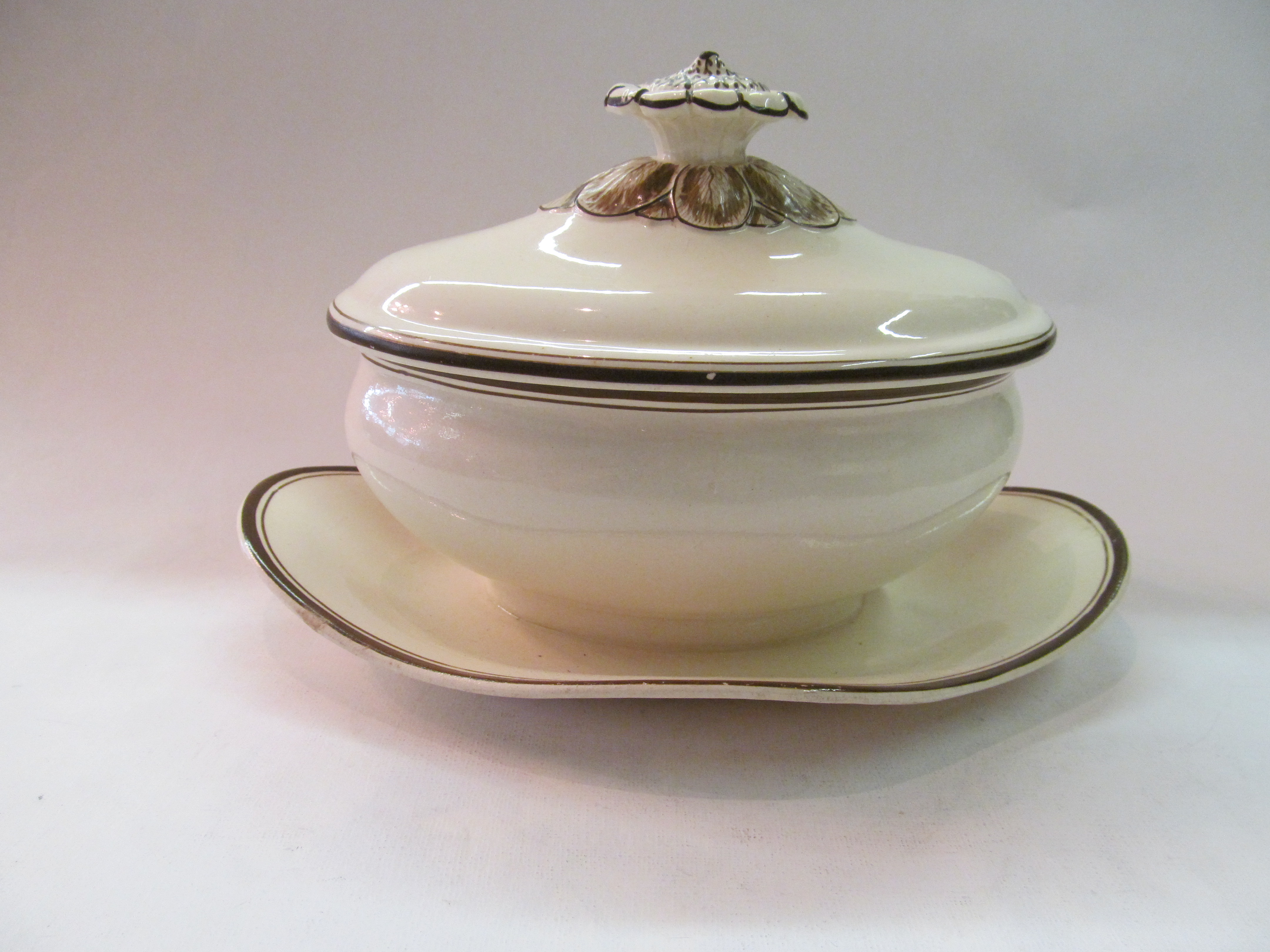 Wedgwood Queensware Sauce Tureen