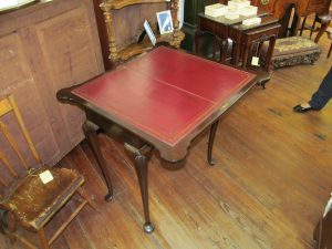Old English Mahogany Queen Anne Style Flip-top Card Table