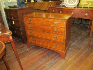 Antique English Oyster Veneer Burr Walnut Queen Anne Style 4-Drawer Law Chest