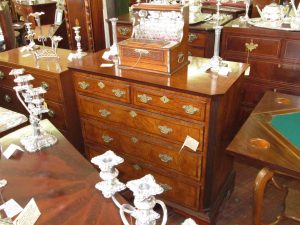 Antique English Burl Walnut Chest of Drawers