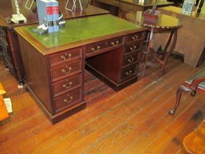 Mahogany Chippendale Style Kneehole Desk