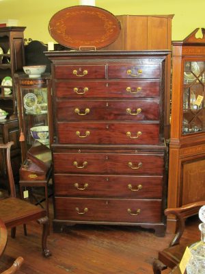 Chippendale Style Chest on Chest