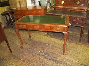 Queen Anne Style Leather Top Writing Table