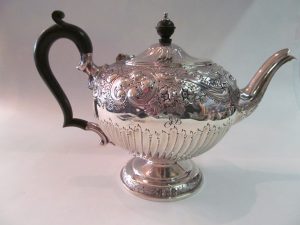 Antique English Silverplate Georgian Style Teapot