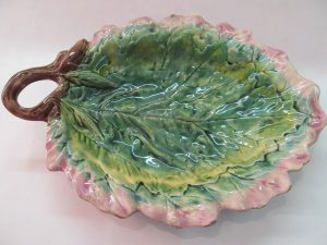 Majolica Leaf Dish