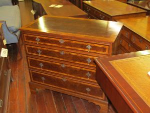 Antique English Inlaid Burl Walnut Queen Anne Revival Four Drawer Chest