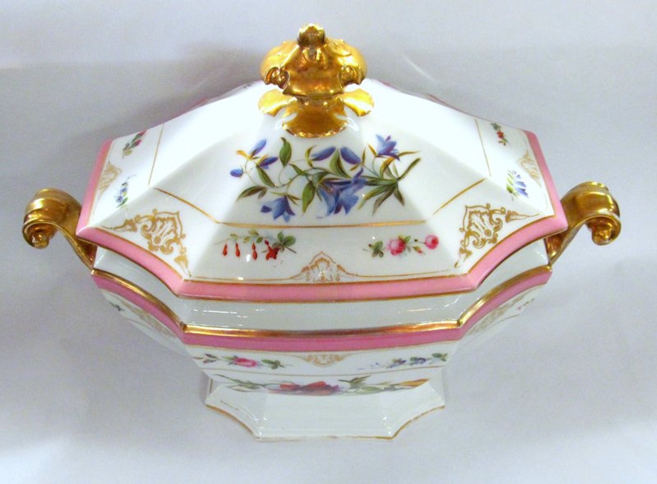 Antique French Porcelaine de Paris Soup Tureen and Matching Platter - Image 9