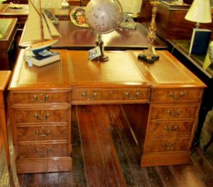 English bench Made Chippendale Style Leather Top Partner's Desk