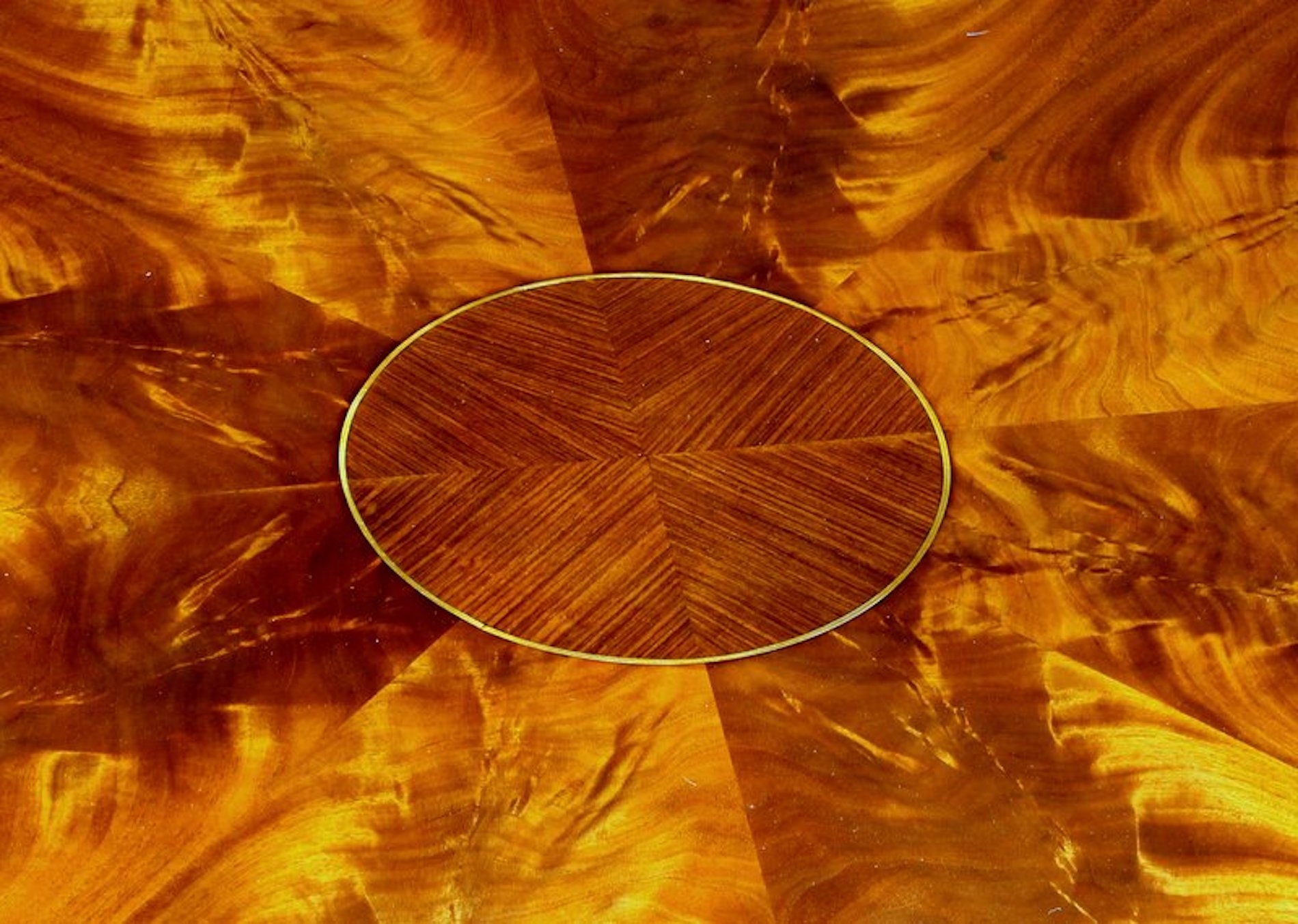 English Bench-Made Regency Style Circular Dining Table - Image 12