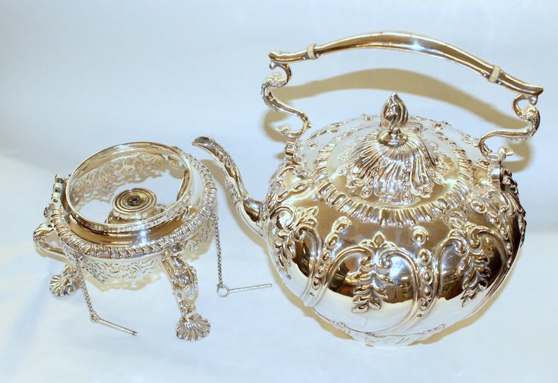 Antique English Sheffield Silverplate Kettle on Stand - Image 7
