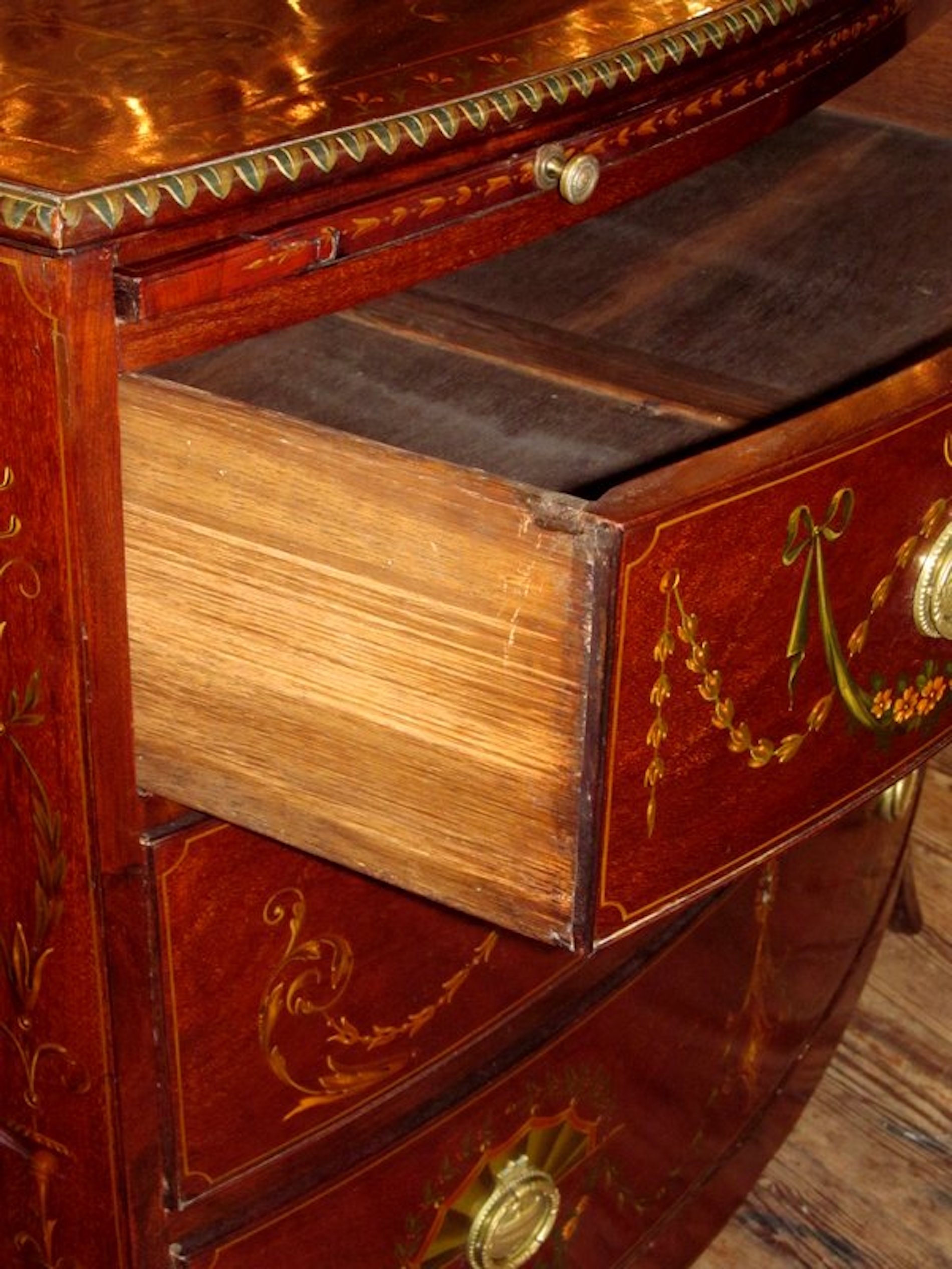 Antique English Flame Mahogany Bow front Bachelor's Chest - Image 10