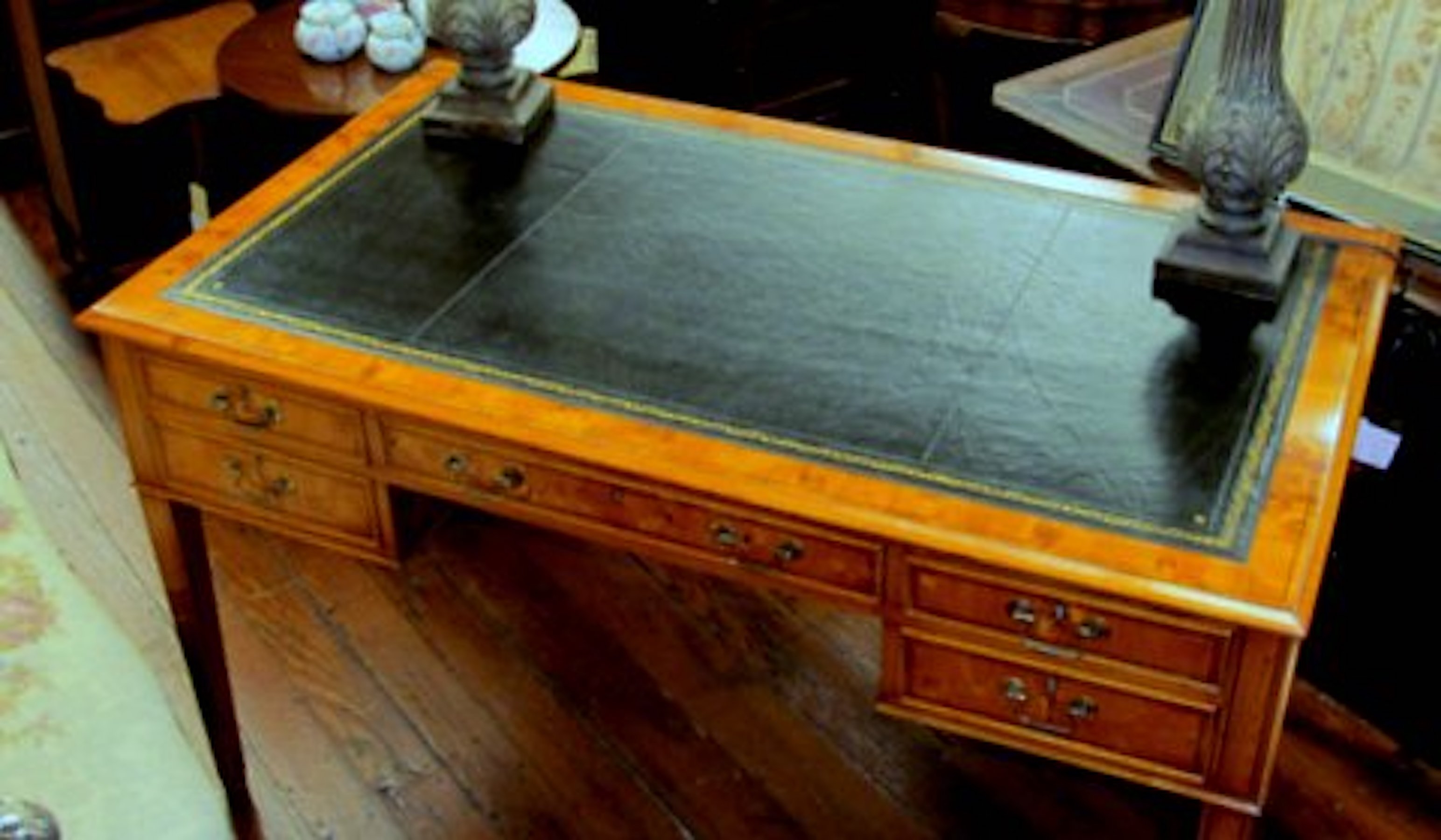 English Bench Made Pippy Yew Wood Leather Top Writing Table - Image 4