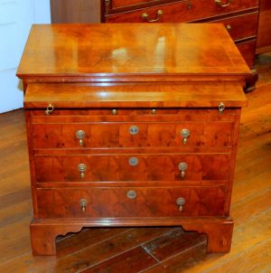Antique English Inlaid Yew-wood Oyster Veneer Queen Anne Revival Bachelor's Chest