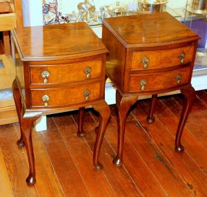 PAIR of Fine Old English Burr Walnut Queen Anne Style Side Tables