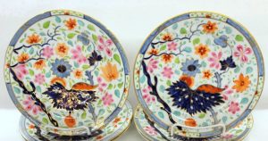 Set of Four Antique English Hand Painted Porcelain Luncheon/Dessert Plates