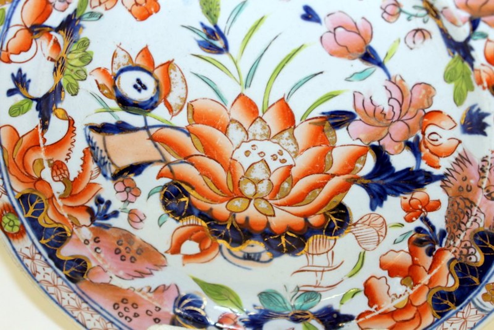 Set of 6 Antique English Early Mason's Ironstone "Water Lily" Pattern Salad or Dessert Plates - Image 6