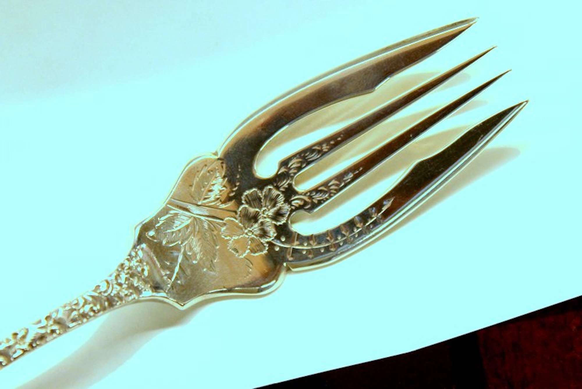 Set of 12 Exquisite Old American Sterling "Bright Cut" Hand Engraved Dessert Forks - Image 2