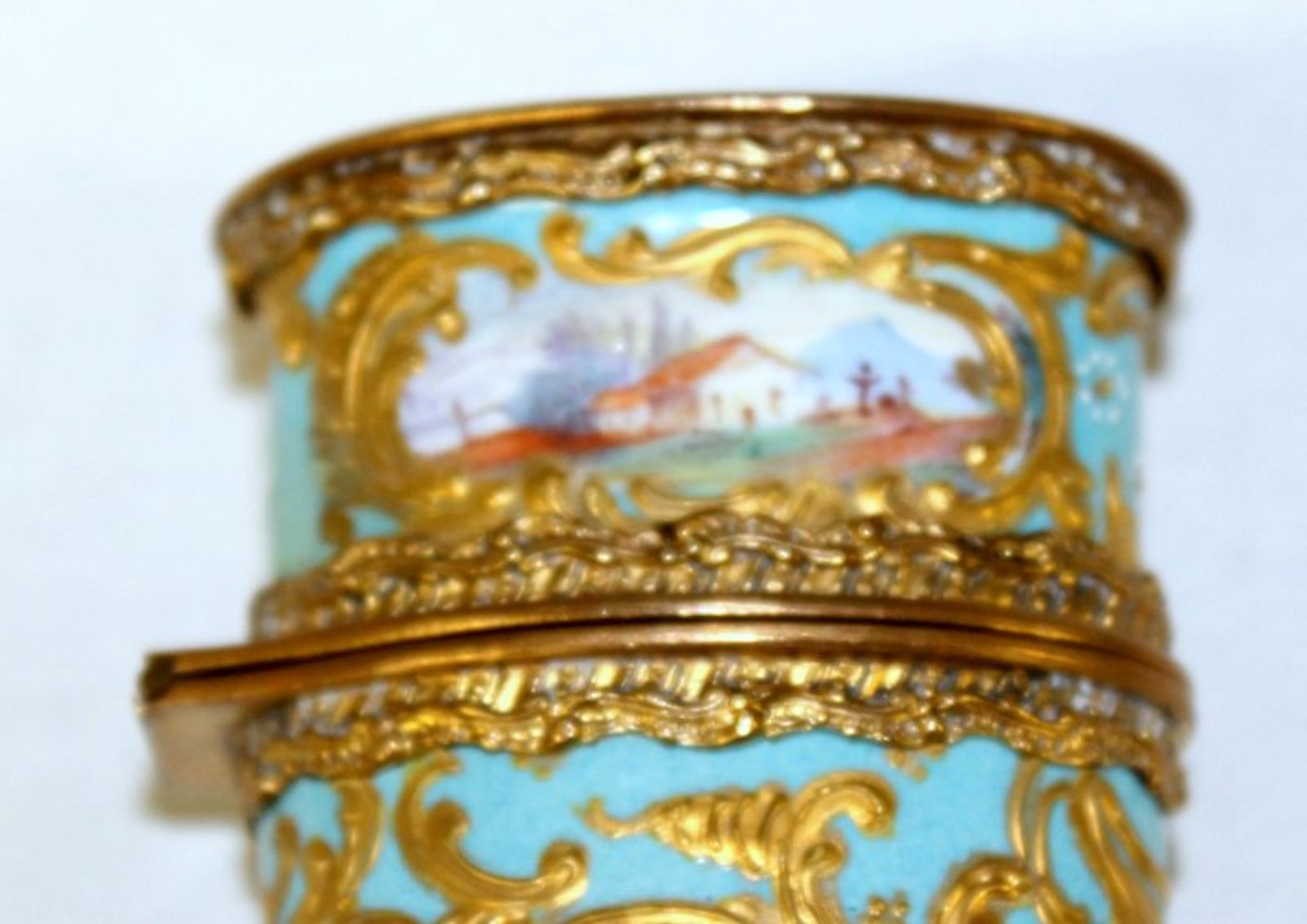 Antique English Gilt Enamel Etui or Necessaire - Image 10
