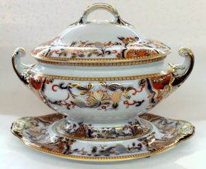 Antique English Davenport Ironstone Hand Decorated Imari Soup Tureen and Stand