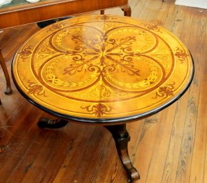 Antique English Aesthetic Movement Marquetry Inlaid Circular Specimen Table or Centre Table
