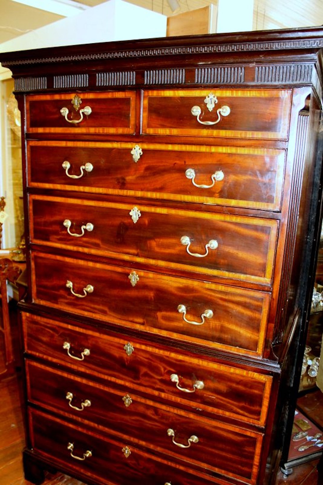 Antique English George III. Satinwood Inlaid Flame or Crotch Mahogany Chippendale Style Chest on Chest - Image 16